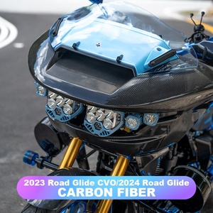 Phần khung và thân xe máy X-Top Road Glide CVO 2023 2024, chi tiết sợi carbon màu đen, tương thích với các hệ thống phụ kiện - Product Image 2