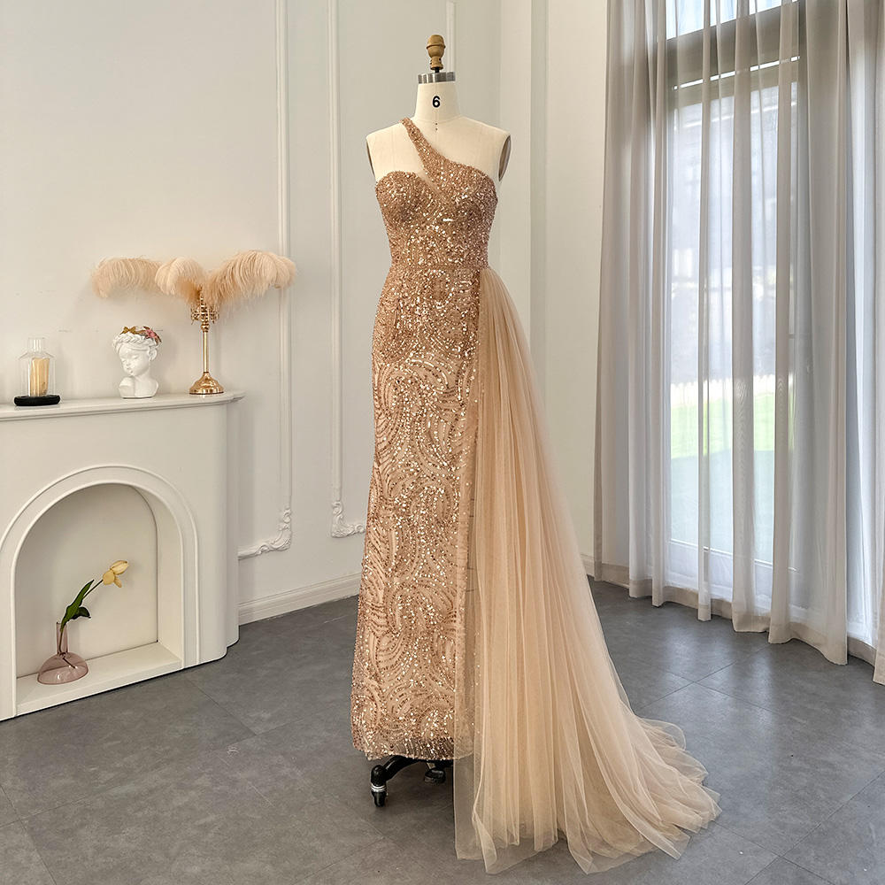 โกลเด้น