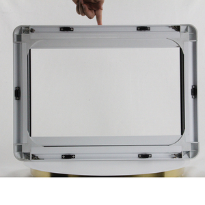 Ventana <span class=keywords><strong>para</strong></span> RV de Doble Capa Acrílica Resistente a los Rayos UV, Ventana Abatible con Aislamiento Térmico y Sistema de Cierre Seguro <span class=keywords><strong>para</strong></span> Remolques de Viaje - Product Image 4