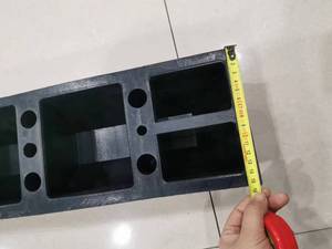 High Quality Carport Parking Equipment Garage Management Control Assistant <b>Rubber</b> Wheel Stopper Factory Wholesale - Product Image 5