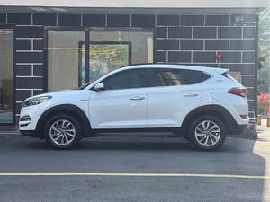 <span class=keywords><strong>Hyundai</strong></span> <span class=keywords><strong>Tucson</strong></span> <span class=keywords><strong>2018</strong></span> 1.6T Luxury SUV 2WD, Auto Usado de Primera Calidad, Volante a la Izquierda, Automático, Gasolina, Vehículo de <span class=keywords><strong>Segunda</strong></span> <span class=keywords><strong>Mano</strong></span> de China - Product Image 6