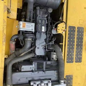 รถขุดโคมัตสึมือสอง รุ่น PC220-8 PC200 ปี 2018 น้ำหนัก 22 ตัน เครื่องยนต์ เกียร์ PLC สภาพดี เหมาะสำหรับงานก่อสร้างหลากหลายประเภท - Product Image 4