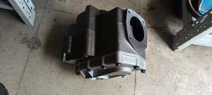 106-9872 0R-4345 Pompe à huile CAT 106-9872 Chargeuse sur pneus 994 785C 789 793 3516 Fabricant d'équipement d'origine - Product Image 4