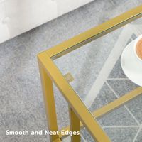 Table basse carrée à 2 niveaux en verre personnalisée à bon prix avec cadre en acier doré Table centrale simple moderne avec étagère de rangement ouverte