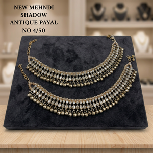 Chaîne de cheville pour femme en alliage plaqué rhodium imitation, style perle Kundan Payal, classique et tendance, pour mariages indiens et fêtes traditionnelles - Product Image 5