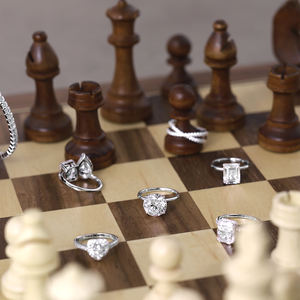 Anelli Promessa di Fidanzamento da Sposa da Donna Scacco Matto Mossa Vincente Fascia Eternità in Argento Sterling 925 di Alta Qualità con Zirconia 5A 8A - Product Image 6