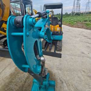 Matériel de terrassement d'occasion pour mini-excavatrice Kubota 1,5 tonne avec cabine fermée pour petites excavatrices et excavatrices sur chenilles - Product Image 4