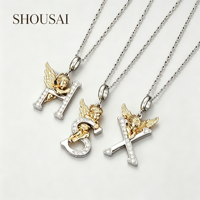 Collier unisexe en acier inoxydable plaqué platine avec pendentif ange garçon alphabet européen américain 26 lettres et chaîne en O