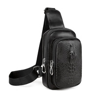 Sacs à bandoulière décontractés tendance pour hommes, vente en gros, sacs à main personnalisés pour homme, petits sacs de poitrine de luxe en cuir PU pour voyage
