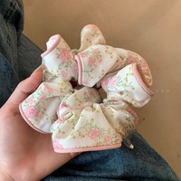 Scrunchie Rambut Motif Bunga Pecah Cetak Kain Desain Terbaru Laris Grosir, Aksesoris Rambut Elegan Manis untuk Wanita, Stok Pabrik Tersedia