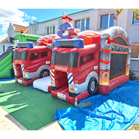 Château gonflable et toboggan combinés en forme de camion de pompiers, structure de jeux gonflable commerciale pour les parcs