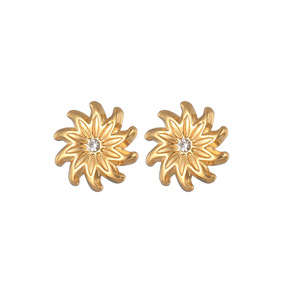 Pendientes de tuerca EH489 con girasol en relieve y circonitas cúbicas, de acero inoxidable 316L, chapados en oro/plata de 18K, que no se deslustran, hipoalergénicos. - Product Image 6