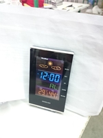 Thermomètre numérique à écran tactile thermomètre électronique hygromètre domestique Station météo horloge