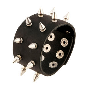 Haute Qualité Style Européen Américain Punk <span class=keywords><strong>Rock</strong></span> Band Bijoux De Mode En Cuir Véritable Alliage Goujons Bracelet Bracelet - Product Image 1