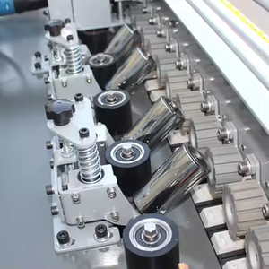 Suministro de fábrica 30 grados a 90 <span class=keywords><strong>Samet</strong></span> Edgebander Kdt Machinery Machine Paneu Mdf Pvc Film Edge Banding Machine - Product Image 4