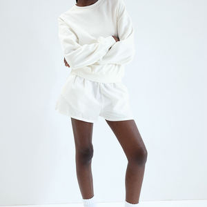 Venta al por mayor sudaderas mujeres Premium Logo cuello redondo sudaderas 100% algodón de gran tamaño mujeres sudadera OEM fabricación - Product Image 1