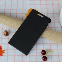 Boîte d'Emballage pour Coque de Téléphone en Papier Kraft Prête à Expédier avec Fenêtre en PVC Transparent, Pelliculage Mat et Gaufrage pour Électronique Grand Public