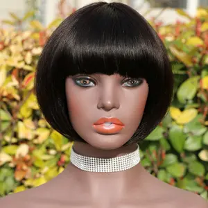 Peluca de cabello humano liso con flequillo para mujeres negras, pelo corto recto peruano con corte Bob, Color Natural teñido, venta al por mayor