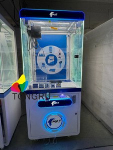 Machine à griffes en fer accrocheuse avec <span class=keywords><strong>bande</strong></span> LED multicolore et jeu fluide, machine de jeu d'arcade à grue à monnayeur - Product Image 4