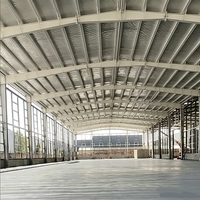 Structure d'atelier en acier profilé en H à haute résistance avec connexion par boulons et toiture en tuiles d'acier colorées
