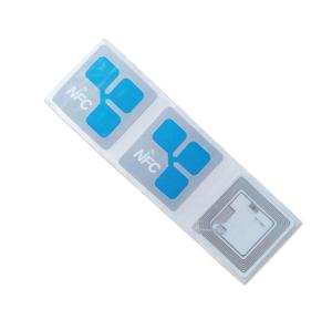 2023 productos calientes baratos personalizados de alta calidad 25mm NFC etiqueta adhesiva transparente incrustaciones húmedas PET NTAG216 etiqueta Nfc para ropa - Product Image 3