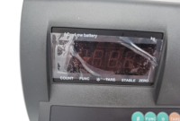 Indikator Penimbangan Digital XK3190-A12E RS232 Output 30m Anti-Getaran dengan Load Cell untuk Timbangan Lantai Platform OEM