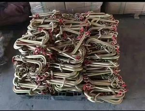 Treuil, Câble en acier, Réservoir d'huile, Crochet de remorquage, Sangle de pneu, Vanne hydraulique multi-directionnelle, Roue auxiliaire, Pièces de dépanneuse - Product Image 4