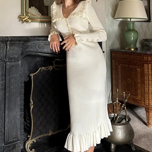 Robe longue maxi élégante et ample pour femme, style rétro, à volants, tricotée, manches longues, coupe droite, style vintage, automne-hiver, personnalisable OEM - Product Image 3