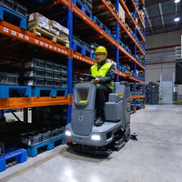 Autolaveuse autoportée à batterie puissante BD 75/120 R Classic Bp Karcher avec réservoir de 120 L et système KIK