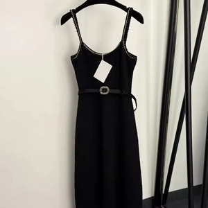 Robe décontractée pour femme avec nouveau motif jacquard <span class=keywords><strong>labyrinthe</strong></span>, col à chaîne perlée et bretelles tricotées - Product Image 1