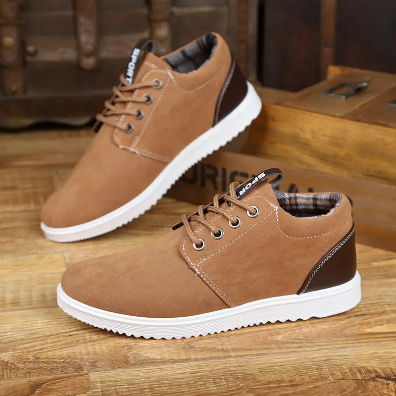 Factory cheap price fashion stock casual shoes boots winter suede shoes for men