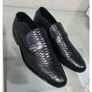 Mocasines de Cuero de Diseño para Hombre, Elegantes Zapatos Sin Cordones, Ideales para Fiestas de Oficina, Salidas Casuales, Tendencias de Moda de Invierno - Product Image 1