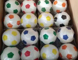 Pelota Antiestrés de Fútbol de Espuma de PU de Alta Calidad, Tamaño Grande de 8 Pulgadas (20 cm), Pelota Deportiva Suave y Apretable, Juguetes para Aliviar el Estrés - Product Image 6