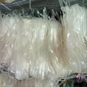 เส้นก๋วยเตี๋ยวสีขาวบริสุทธิ์ | ออร์แกนิก | ทำด้วยมือในเวียดนาม | ส่งออกพร้อมแล้ว - Product Image 1