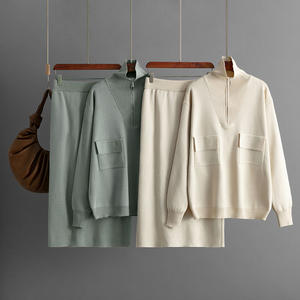 Set Donna Primavera 2025 Nuova <span class=keywords><strong>Moda</strong></span> con Camicia Lavorata a Maglia con Colletto e Zip e Gonna a Metà Lunghezza - Product Image 4