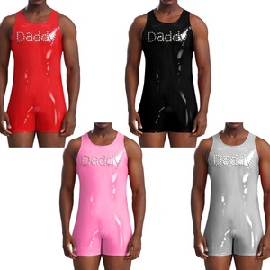 Body en cuir Pu sexy <span class=keywords><strong>pour</strong></span> hommes sans manches avec rivets <span class=keywords><strong>Combinaison</strong></span> en <span class=keywords><strong>latex</strong></span> <span class=keywords><strong>pour</strong></span> les muscles Justaucorps <span class=keywords><strong>pour</strong></span> les nuits de lune de miel - Product Image 1