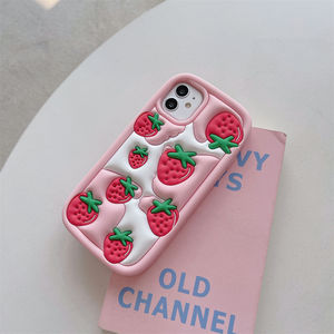 เคสซิลิโคนลายสตรอเบอร์รี่3D การ์ตูนเกาหลีแสนอร่อยสำหรับ <span class=keywords><strong>iPhone</strong></span> 14 PRO MAX 11 12 13 XS XR 6 7 8 <span class=keywords><strong>PLUS</strong></span> เคสลูกกวาดสุดสร้างสรรค์ - Product Image 5