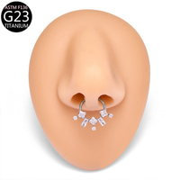 Anneau de nez en titane Freya G23 avec zircon cubique, boucles d'oreilles créoles tendance, anneau de septum et hélix pour filles, bijoux de piercing corporel de qualité implantable