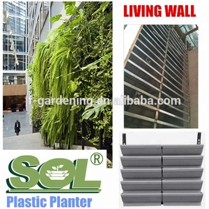 Montado <span class=keywords><strong>en</strong></span> la <span class=keywords><strong>pared</strong></span> macetas de plástico jardín <span class=keywords><strong>vertical</strong></span> <span class=keywords><strong>pared</strong></span> verde hierba y macetas - Product Image 3