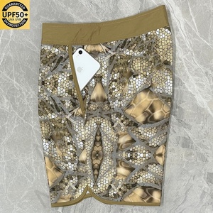 Shorts de plage pour hommes, imprimés par sublimation, personnalisés, de haute qualité, prix de gros, protection solaire, shorts de bain pour hommes - Product Image 2