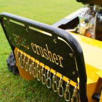 Penjualan Langsung Pabrik Mesin Pemotong Rumput Crawler Remote Control Efisiensi Tinggi Mini Robot Flail Lawn Mower