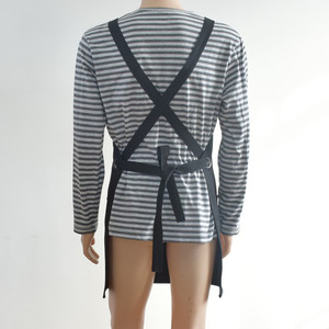 Tablier en toile noir durable et imperméable avec poches pour la cuisine, le barbecue, les cafés - Product Image 2