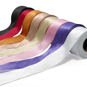 더블 페이스 레드 새틴 리본 2 1/2 인치 X 10 야드 100% 폴리에스터 친환경 유선 리본 크리스마스 트리 활 웨딩 파티 - Product Image 3