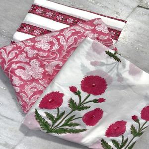 Tela de Algodón Estampada en Bloque, Ligera y Ecológica, Ideal para Confección de Cortinas y Vestidos, Diseño Floral Hecho a Mano en India - Product Image 1