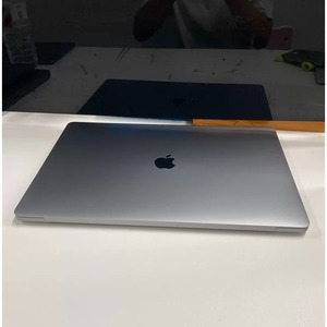 MacBook Pro A2141 I7/I9 8/16/32G 256/512G 16 Pulgadas 32GB RAM 512GB SSD 3072*1920 Doble Gráficos 5300M Dedicado 4GB - Product Image 3