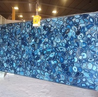 Décoration de maison de luxe Agate bleue grande dalle panneau comptoir Bar Top pierres précieuses Agate pierre carreaux de sol et panneau mural à vendre