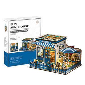 Casa de Madera en Miniatura Estilo Santorini, Modelo de Cafetería Soleada, Kit de Bricolaje para Armar a Mano (21x17x13.2cm), Éxito de Ventas - Product Image 1
