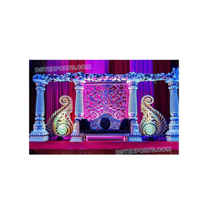 Scène de mariage asiatique avec cabas paisley, décor de scène de mariage sud-indien, réception de mariage, pilier en Fiber - Product Image 1