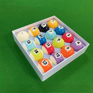 YANMEIYA Ensemble complet <span class=keywords><strong>de</strong></span> 16 billes <span class=keywords><strong>de</strong></span> <span class=keywords><strong>billard</strong></span> colorées <span class=keywords><strong>de</strong></span> 57,2 mm, design Dragon à un œil, pour tournoi, personnalisable, 3,5 kg - Product Image 4