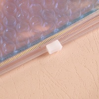 Sac cosmétique en PVC holographique personnalisé de luxe avec logo, fermeture éclair, petit format, réutilisable, emballage irisé